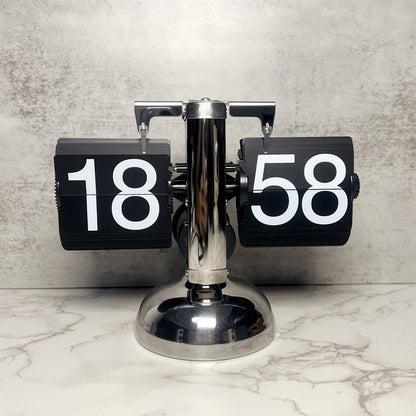 Horloge à Clapets Rétro (Flip Clock)