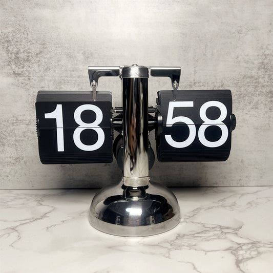 Horloge à Clapets Rétro (Flip Clock)